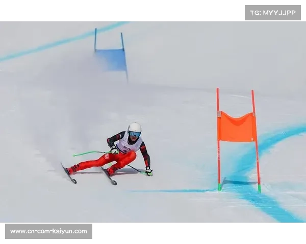 冬奥会高山滑雪速降项目：意大利本土选手冲金失利，观众掌声致敬